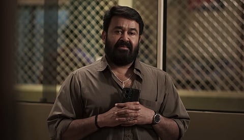 பிரபல தமிழ் நடிகருக்கு அப்பாவாக நடிக்கும் மோகன்லால்?
