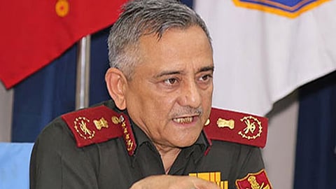பாதுகாப்புப் படைத் தலைவர் ஜெனரல் அனில் சவுகான் 