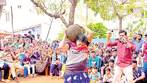 சாதனைப் பெண்கள்...