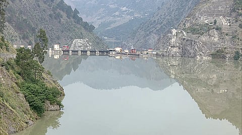 சிந்து நதிநீா் ஒப்பந்தம் நிறுத்தம்: செனாப் நதி கால்வாயை நீட்டிக்க மத்திய அரசு திட்டம்