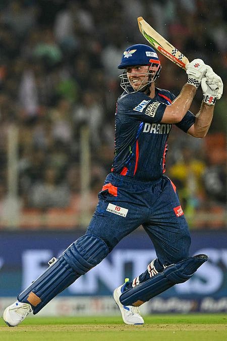 மிட்செல் மாா்ஷ் 117