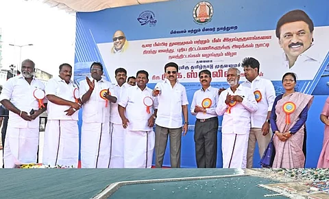 புதிய சூரை மீன்பிடி துறைமுகத்தை திறந்துவைத்த முதல்வர் ஸ்டாலின்.
