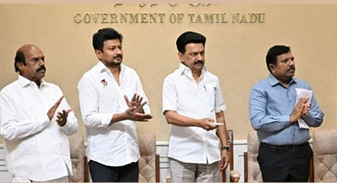 கலைஞர் பன்னாட்டு மாநாடு மையத்துக்கு அடிக்கல் நாட்டினார் முதல்வர் ஸ்டாலின்.