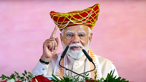 பிரதமர் நரேந்திர மோடி.