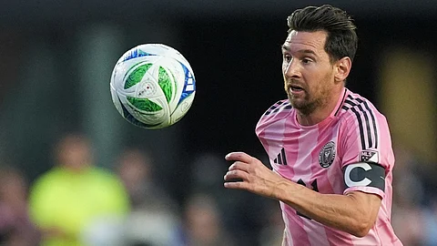 Inter Miami forward Lionel Messi (10) chases down a pass during the first half of an MLS soccer match against Columbus Crew
