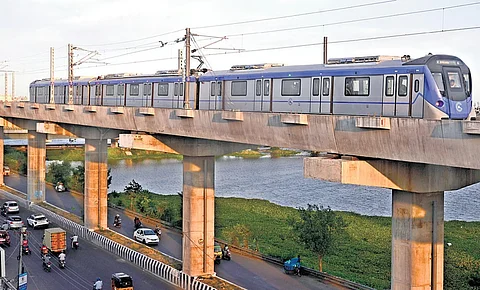 மெட்ரோ சோதனை ஓட்டம். 