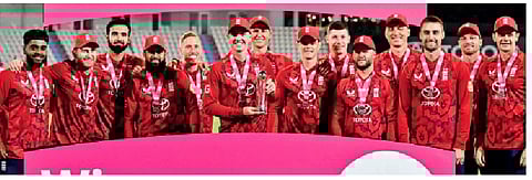 டி20 தொடா்: முழுமையாக வென்றது இங்கிலாந்து