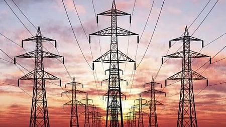இந்தியா வழியாக வங்கதேசத்துக்கு நேபாளம் மின்சாரம் விற்பனை!