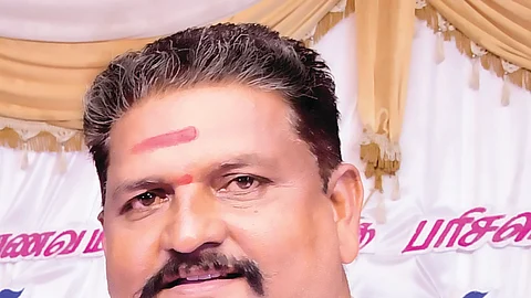 அரசுப் பள்ளி மாணவர்கள் ஊக்குவிப்பு...