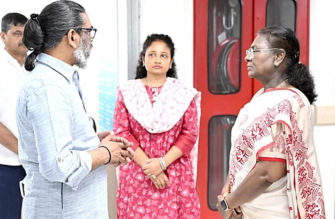 President Murmu visits Shibu Soren
