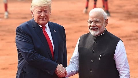அமெரிக்க அதிபர் டிரம்ப்புடன் பிரதமர் மோடி.