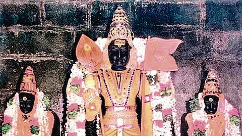 இழந்த பதவியை தருபவர்...