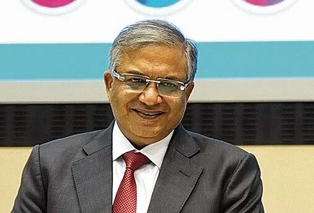 4 மாதங்களில் அரசியல் கட்சிகளுடன் 5,000 சந்திப்புகள்:
தலைமை தோ்தல் ஆணையா்