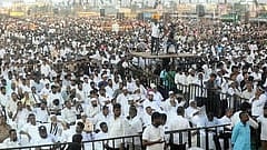 மாநாட்டில் பங்கேற்றோர்..