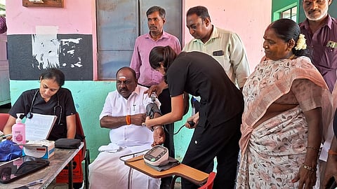 மருத்துவ முகாம்.