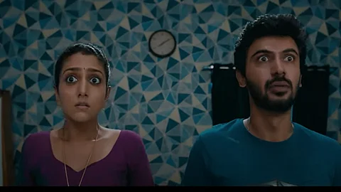 ஹவுஸ் மேட்ஸ் திரைப்படத்தின் டிரைலர்.