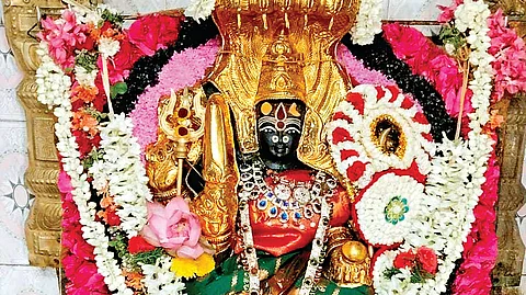 Pillaithachi Amman