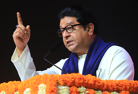 Man arrested over viral video against Raj Thackeray  