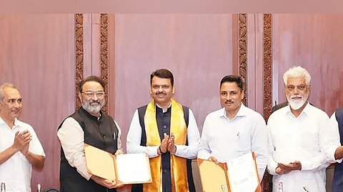 மகாராஷ்டிரத்தின் முதல்வர் தேவேந்திர ஃபட்னவீஸ்