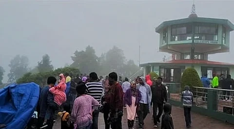 உதகை தொட்டபெட்டா சிகரம் (கோப்புப் படம்) 