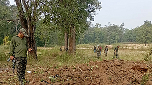 சன்மானம் அறிவித்து தேடப்பட்ட நக்சல் தளபதி கைது