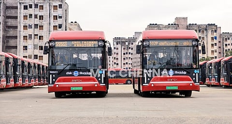 ஏசி  மின்சார பேருந்து.