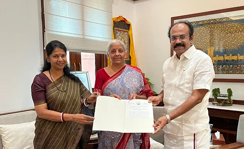 Minister thangam thennarasu meeting with Nirmala Sitharaman