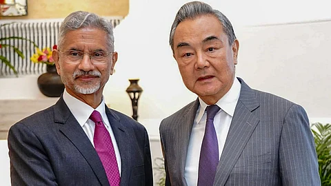 மத்திய அமைச்சர் ஜெய்சங்கர் - சீன அமைச்சர் வாங் யி