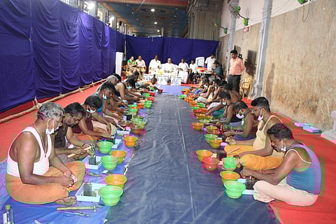 சமயபுரம் மாரியம்மன் கோயிலில்...