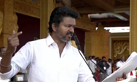 தவெக தலைவர் விஜய்