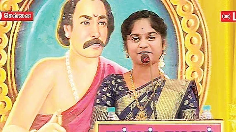 நூறு தமிழ்ப் பேச்சாளர்களை உருவாக்குவதே  லட்சியம்