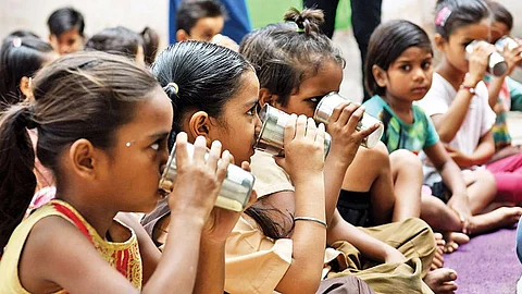 குழந்தைகள் பராமரிப்பு மற்றும் பாதுகாப்பு 