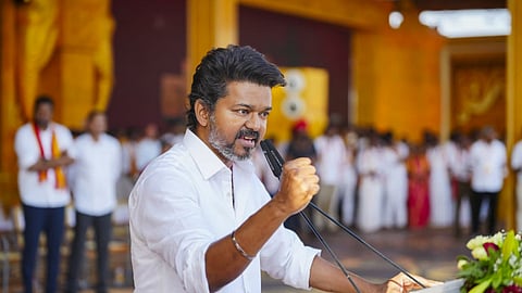 தவெக தலைவர் விஜய்.