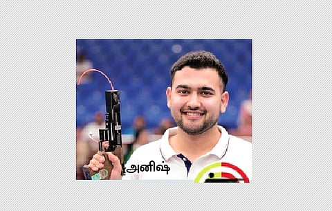 வெள்ளி வென்றாா் அனிஷ் பன்வாலா