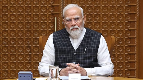 எதிா்காலத்தை சொந்தமாக வடிவமைக்க மக்களுக்கு அதிகாரமளித்த ஜன் தன் திட்டம்:
பிரதமா் மோடி பெருமிதம்