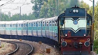 தென்மாவட்ட ரயில்களில்
கூடுதல் பெட்டிகள் இணைப்பு