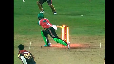 Shai Hope bizarrely gets hit-wicket on wide ball in Caribbean Premier League