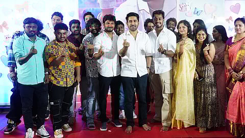 விஜய் ஆண்டனி பிலிம் கார்ப்பரேஷன் சார்பில், ஃபாத்திமா விஜய் ஆண்டனி தயாரிப்பில், அஜய் திஷன் நடிப்பில், அறிமுக இயக்குநர் கணேஷ் சந்திரா இயக்கத்தில், ரொமான்ஸ் காமெடி ஜானரில் உருவாகும் புதிய திரைப்படம் பூக்கி.