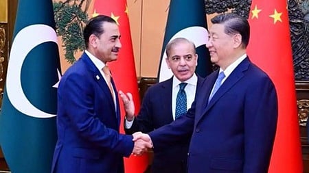 சீன அதிபரைச் சந்தித்த
பாகிஸ்தான் தளபதி