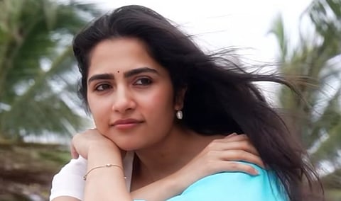 ருக்மணி வசந்த்
