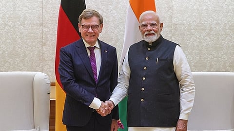 ஜெர்மனி வெளியுறவுத் துறை அமைச்சருடன் பிரதமர்.