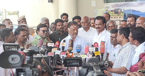 O panneerselvam