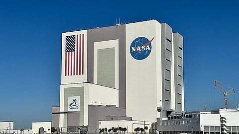 சீனா்களுக்கு நாசா தடை