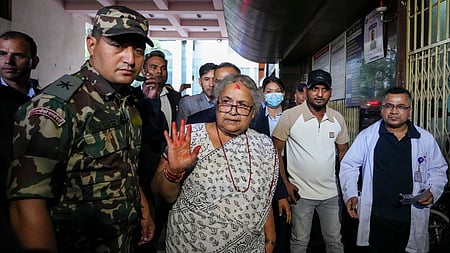 நேபாள இடைக்கால பிரதமா் சுசீலா கார்கி.