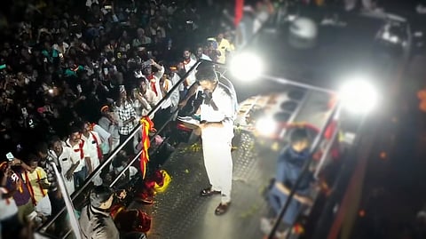 அரியலூரில் விஜய்