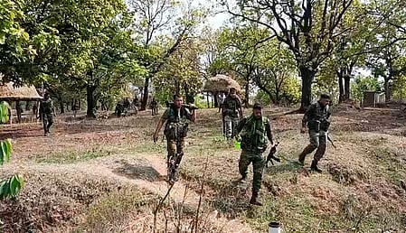 Senior Maoist leader surrenders