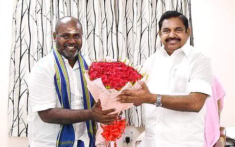 செல்லாக்காசுகளின் சலசலப்பு   அதிமுகவுக்கு  பின்னடைவை ஏற்படுத்தாது: ஆர்.பி. உதயகுமார்  
