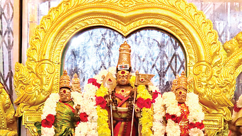 குறை தீர்க்கும் குமரன்