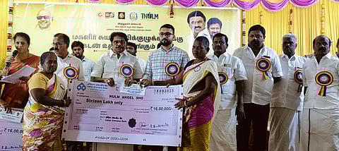 மக்கள் செலுத்தும் வரிப் பணத்தை முறையாகத் திருப்பி அளிக்கிறாா் முதல்வா்: அமைச்சா் கே.கே.எஸ்.எஸ்.ஆா் ராமச்சந்திரன்