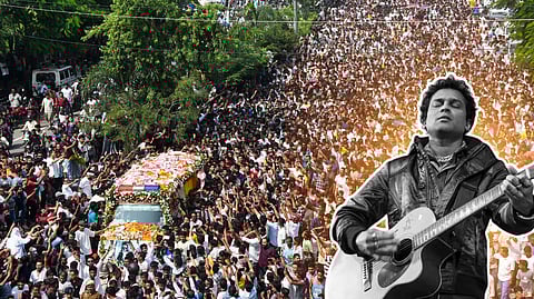 பாடகர் ஸுபின் கர்க்கின் இறுதி ஊர்வலத்தில்...